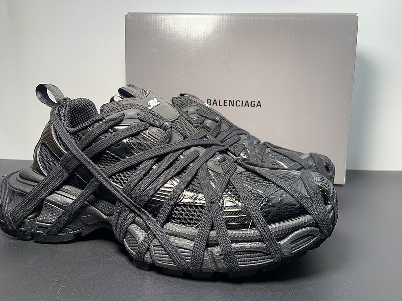 BC 3XL SNEAKER