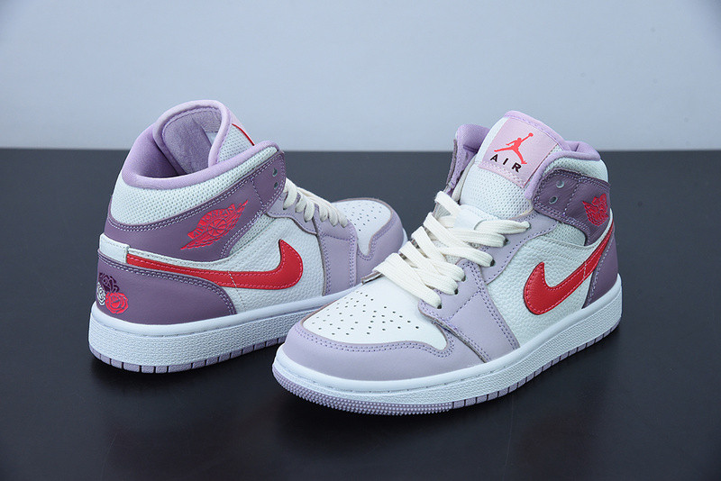 AIR JORDAN 1 MID VALENTINE