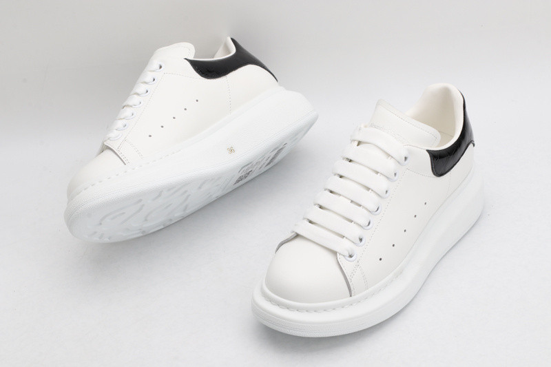 AlexER McEEN SNEAKERS