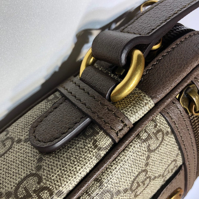 G*u*i shoulder bag