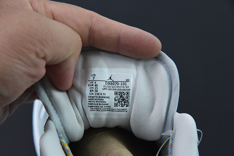 Air Jordan 1 Low SE Tear Away Silver DX6070-101