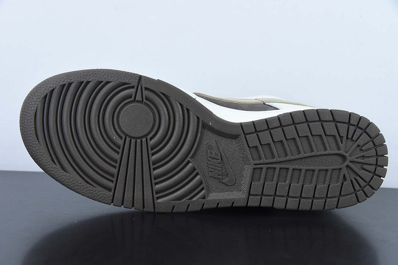 Otomo Katsuhiro x Nike SB Dunk Low Steamboy OST LF0039-031