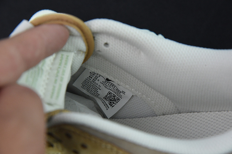 Otomo Katsuhiro x Nike SB Dunk Low Steamboy OST Brown ST1391-202