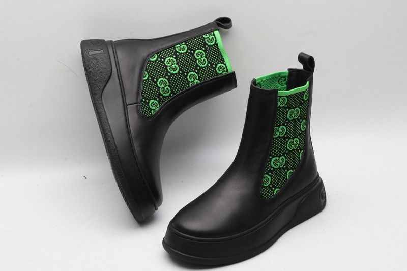 G*u*i boots