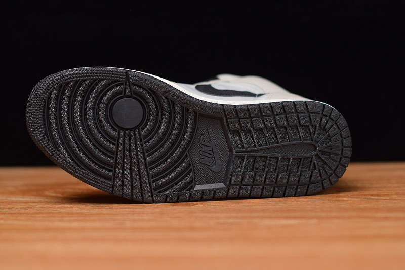 AIR JORDAN 1 MID RELEASING WITH CANVAS UPPERS 852542-002