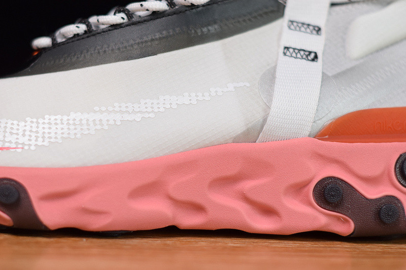 NIKE REACT RUNNERr MID WR ISPA WHITE LIGHT CRIMSON AT3143-100