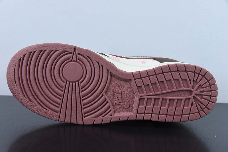 Otomo Katsuhiro x Nike Dunk Low Steamboy OST Mocha GY2021-132