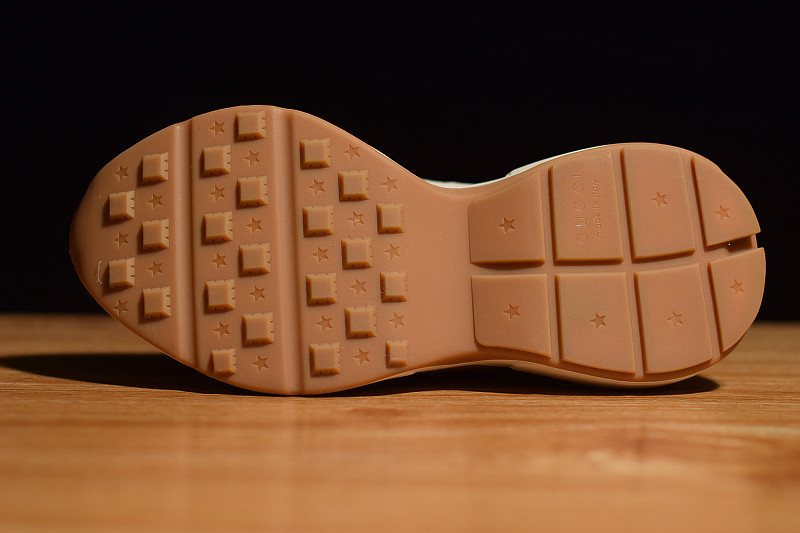 GUC RHYTON VINTAGE TRAINER SNEAKER 524990 DRW00 9022