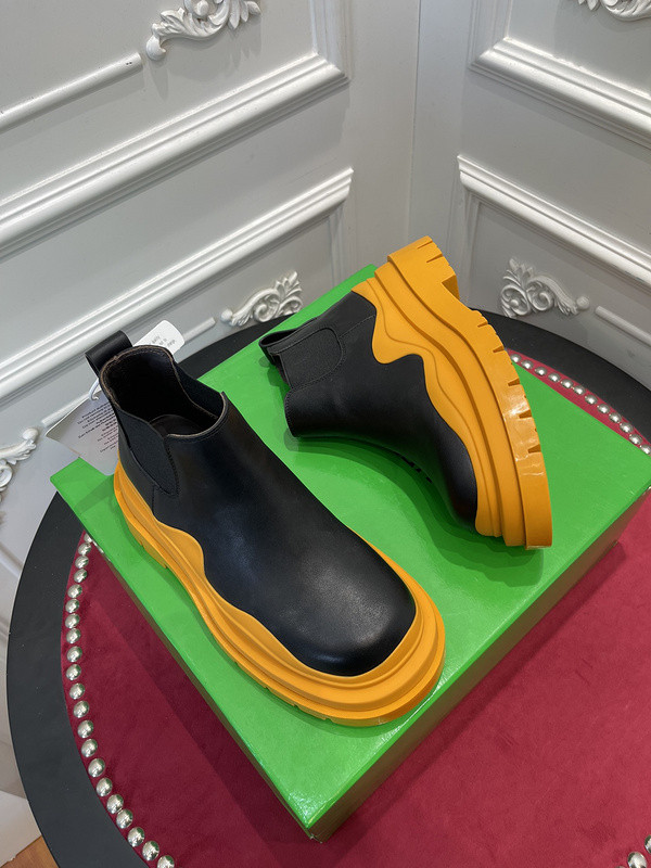 BOTTEGA VENETA SNEAKER