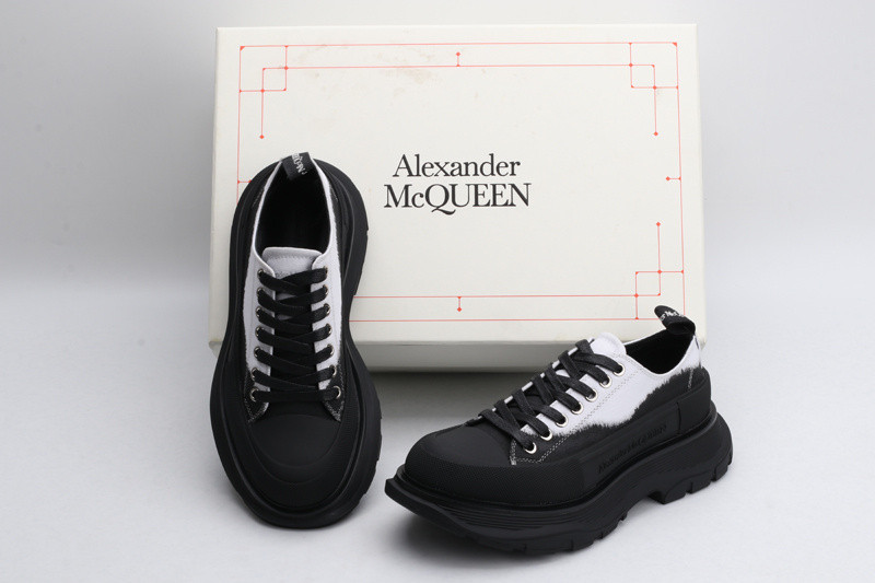 AlexER McEEN SNEAKERS