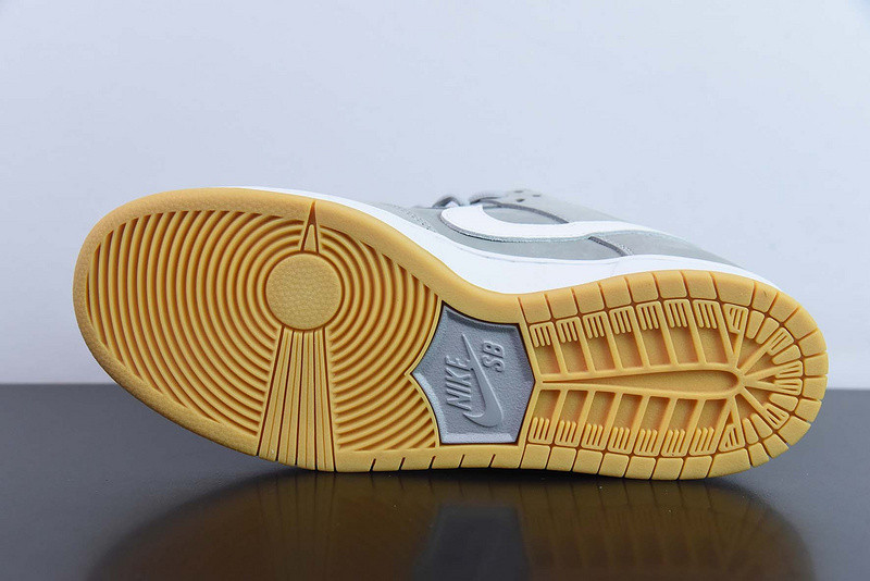 Nike DUNK LOW PRO ISO SB