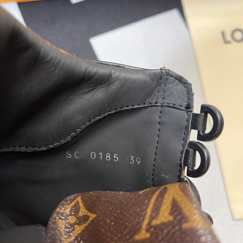 LVT BOOTS