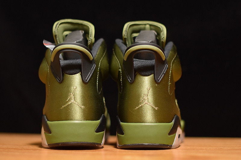 AIR JORDAN 6 RETRO PINNACLE