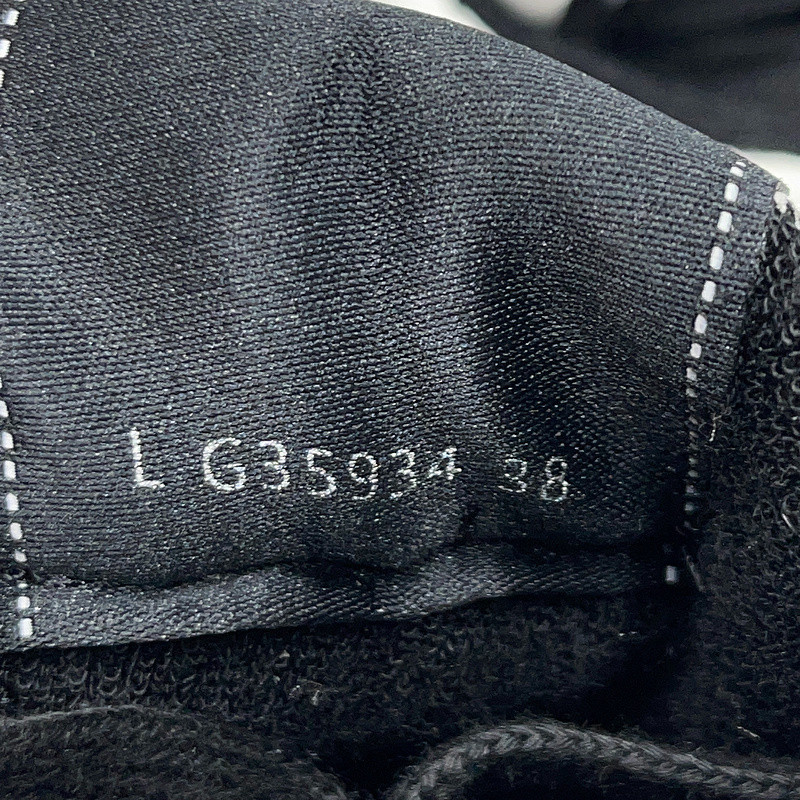 Chanel Sneaker
