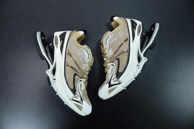 BC X-PANDER 6.0 TRAINER 653870 W1RC8 0521