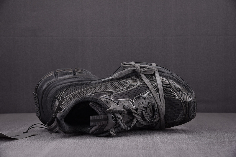 BC 3XL SNEAKER
