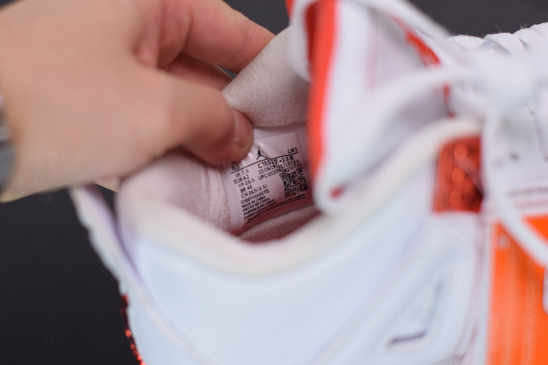 AIR JORDAN 4 “ORANGE METALLIC” CT8527-118