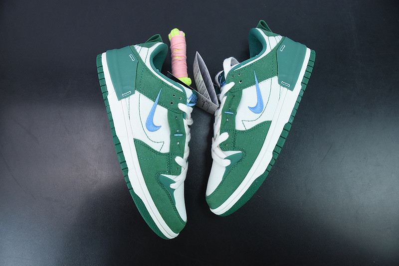 NIKE WMNS DUNK LOW DISRUPT 2