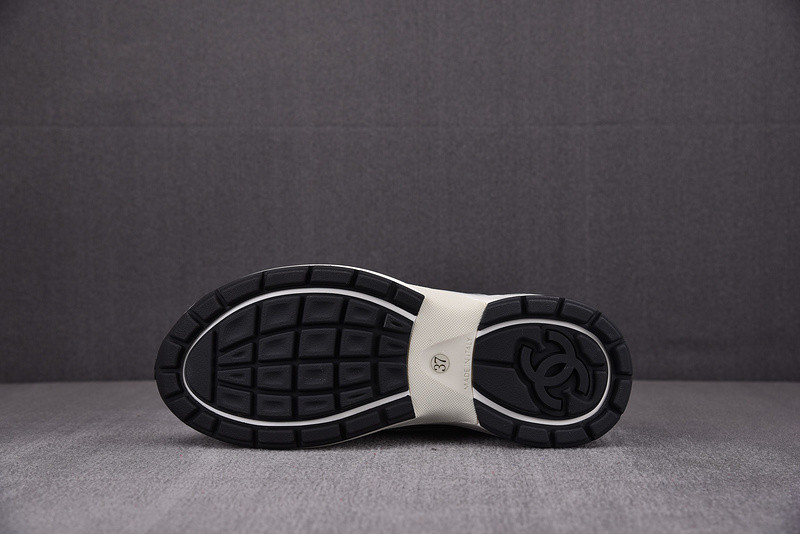 Chanel Sneaker