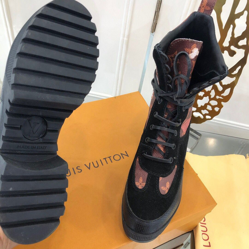 LVT BOOTS