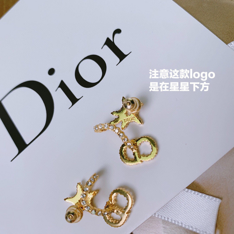D10r earring
