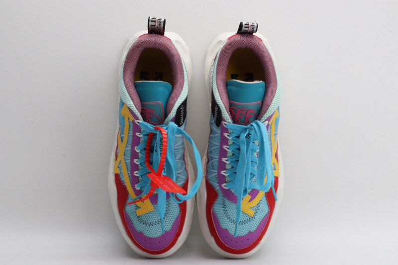 OF C/O ODSY-1000 SNEAKER
