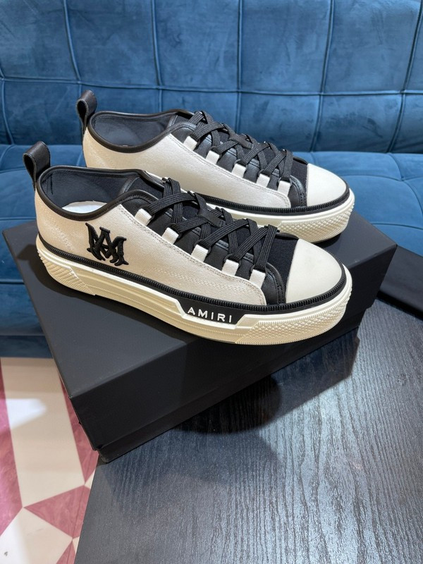 AMIRI stars court sneakers