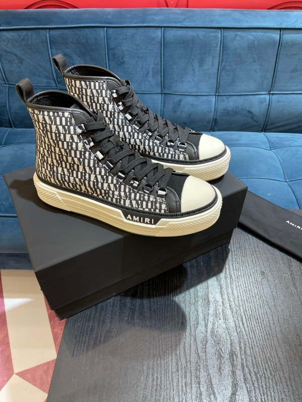 AMIRI stars court sneakers