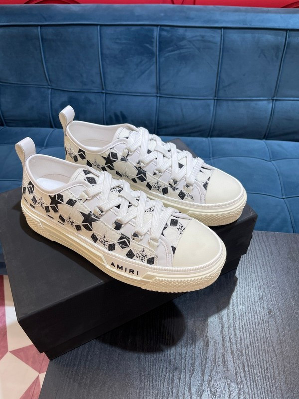 AMIRI stars court sneakers