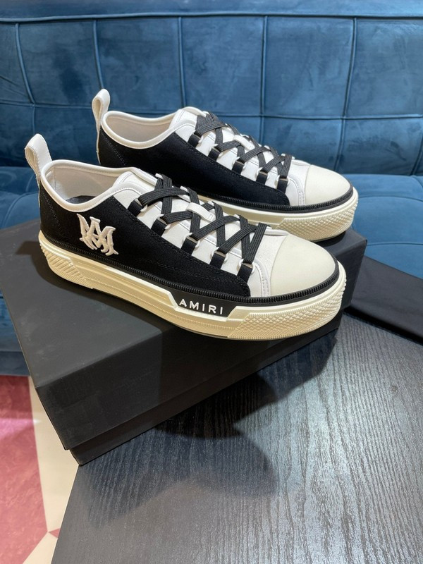 AMIRI stars court sneakers