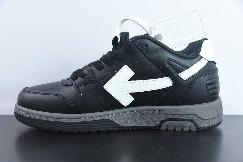 OF™ C/O VIRGIL ABLOH OUT OF OFFICE LOW-TOP LEATHER SNEAKERS ‘OOO“