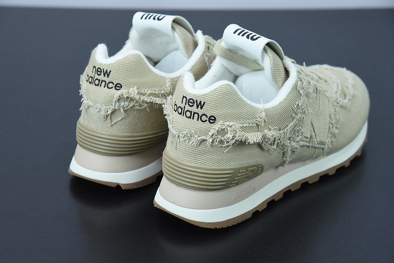 MIU MIU X NB 574 5E765D