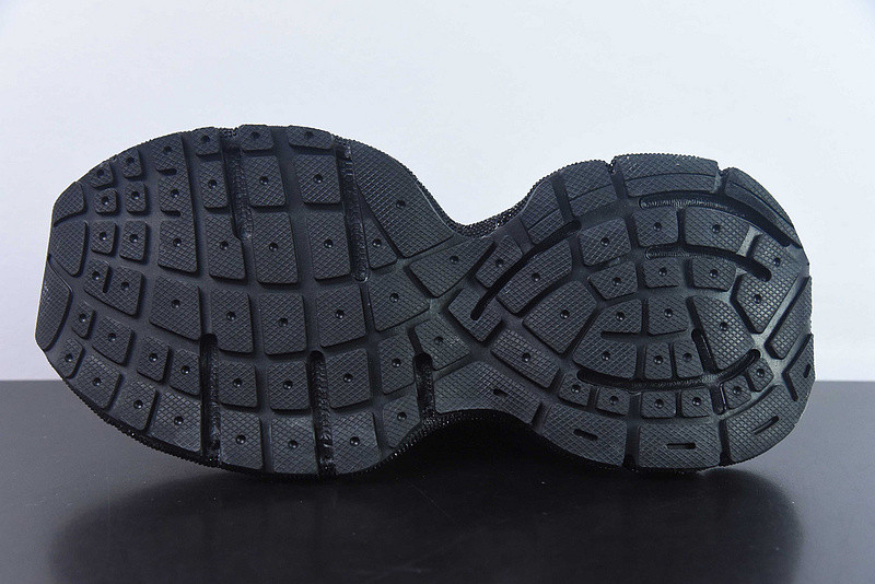 BC 3XL SNEAKER