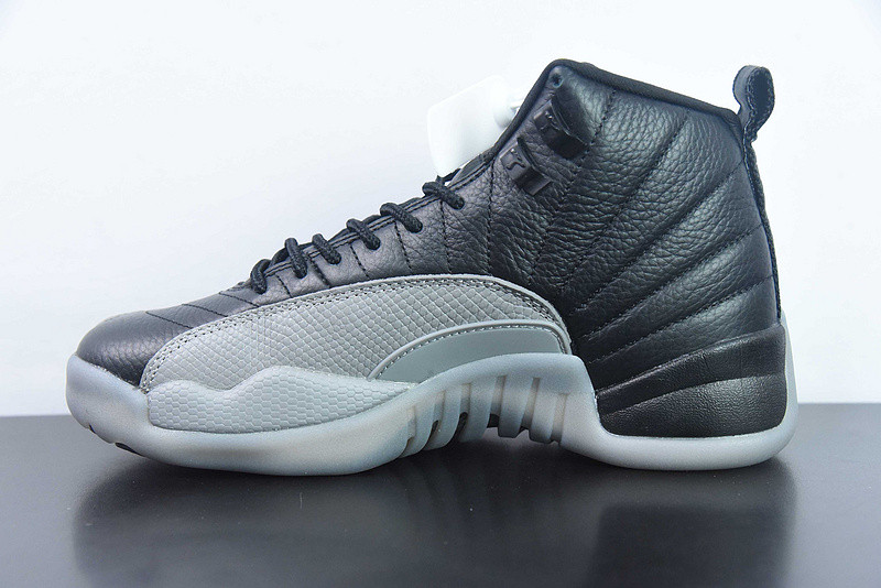 Air Jordan 12 Black Wolf Grey CT8013-019