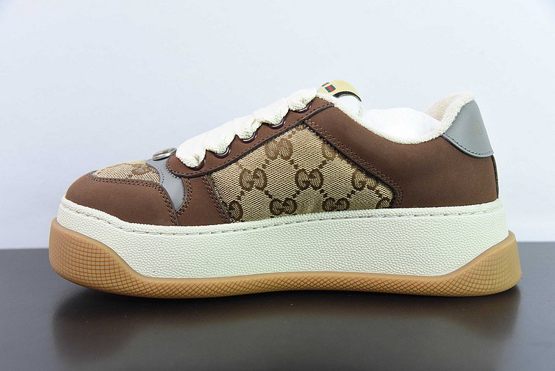 G*u*i sneaker