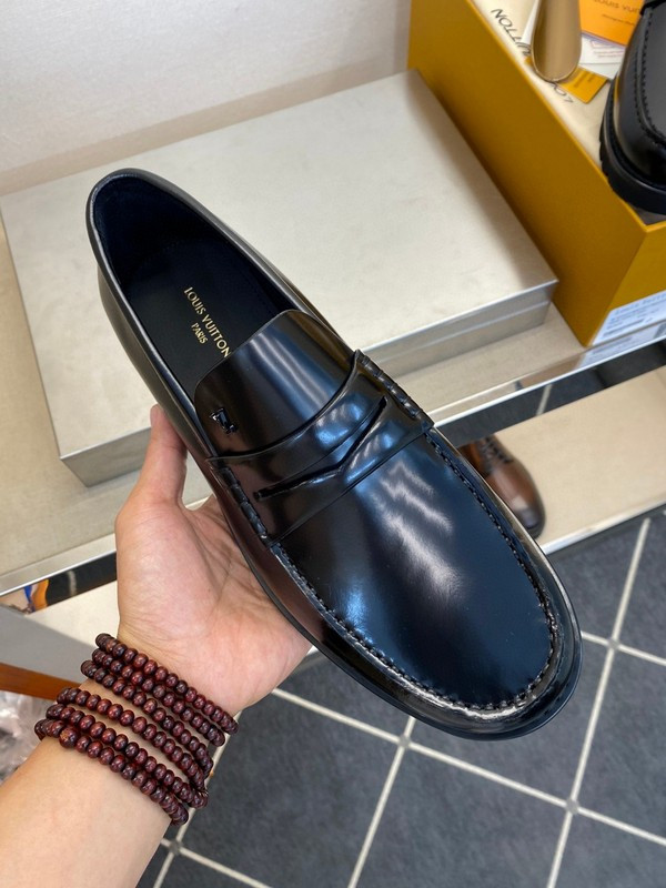 LVT shoes