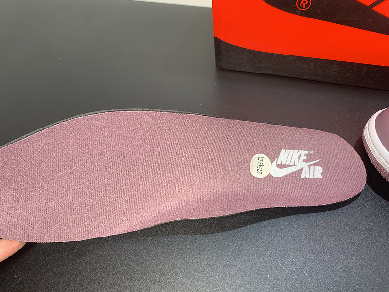 Air Jordan 1 Retro High OG “Sky J Mauve” DZ5485-105