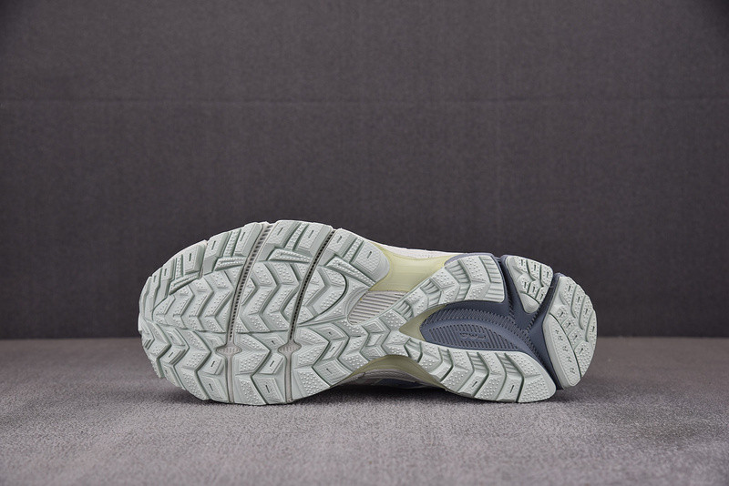 ASICS Gel‑Kahana 8 Pink/Blue 1012A978‑300