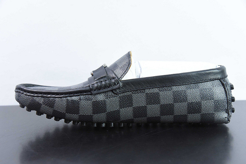 LVT shoes