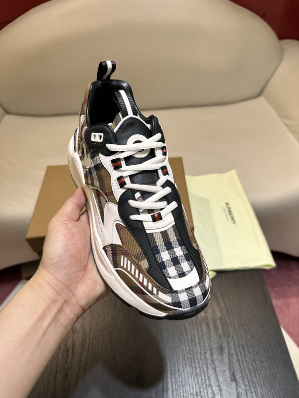 Burberry Sneaker