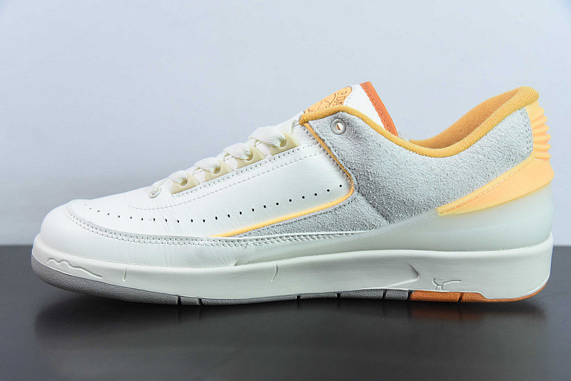 Air Jordan 2 Retro Low 