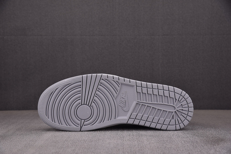 Air Jordan 1 Retro Low OG