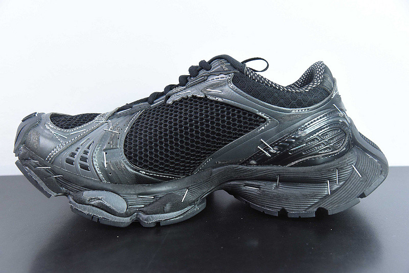 BC XL SNEAKERS