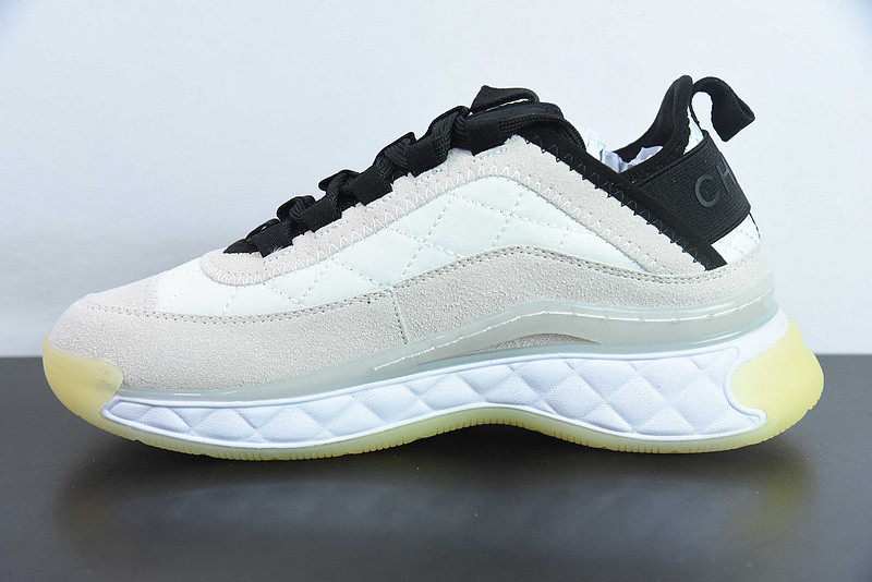 Chanel Sneaker