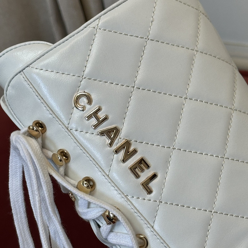 Ch*el sneaker
