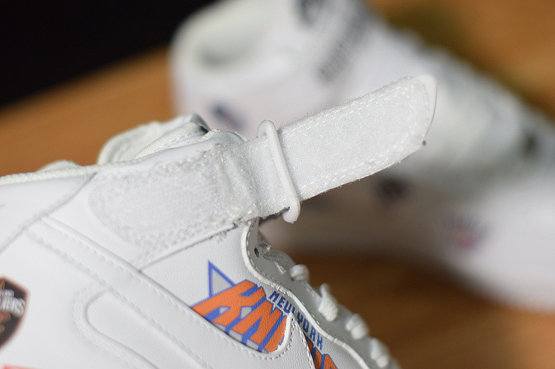 NIKE AIR FORCE 1 MID