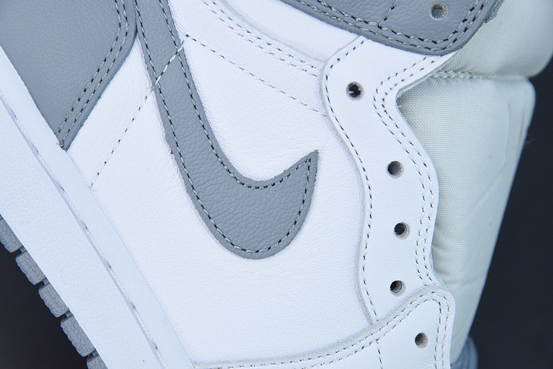 AIR JORDAN 1 HIGH OG “STEALTH