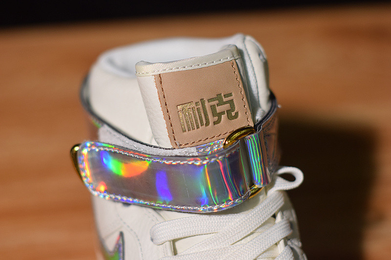 NIKE AIR FORCE 1 HIGH THE BUND AV2039-100