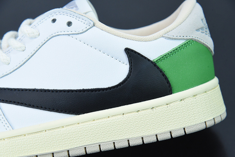 TRAVIS SCOTT X  Fragment  X AIR JORDAN 1 LOW White Sail DM7866-716