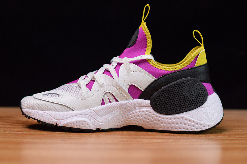 NIKE AIR HUARACHE EDGE TXT 